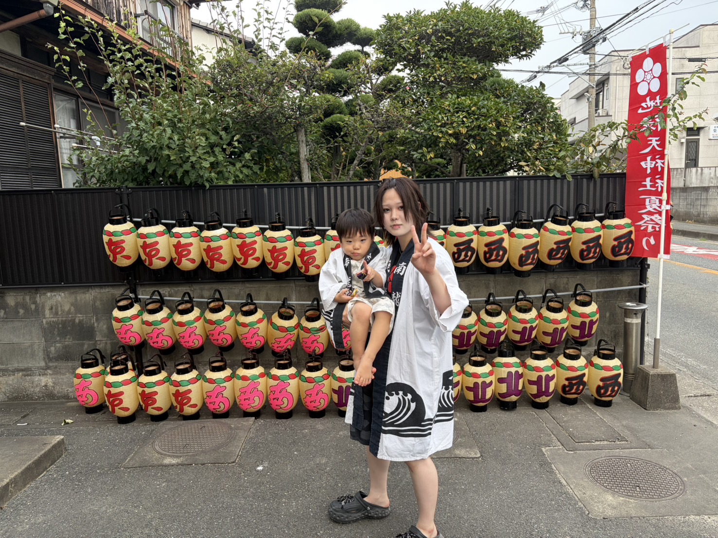 盆押しの提灯準備